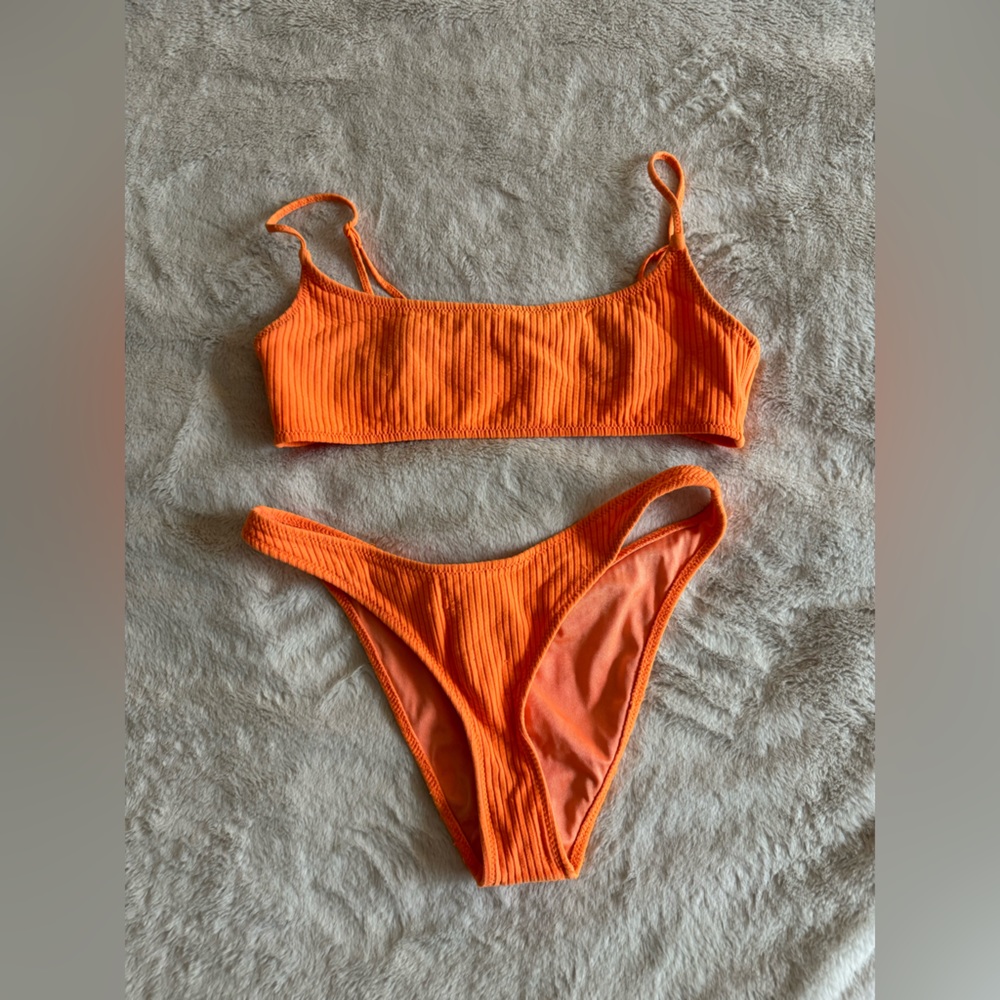 COPY - Triangl Swimsuit Set